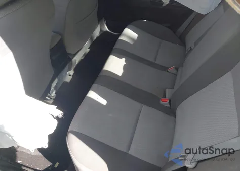 2018 Toyota Corolla Le z USA, uszkodzony, nr VIN 2T1BURHE6JC010315